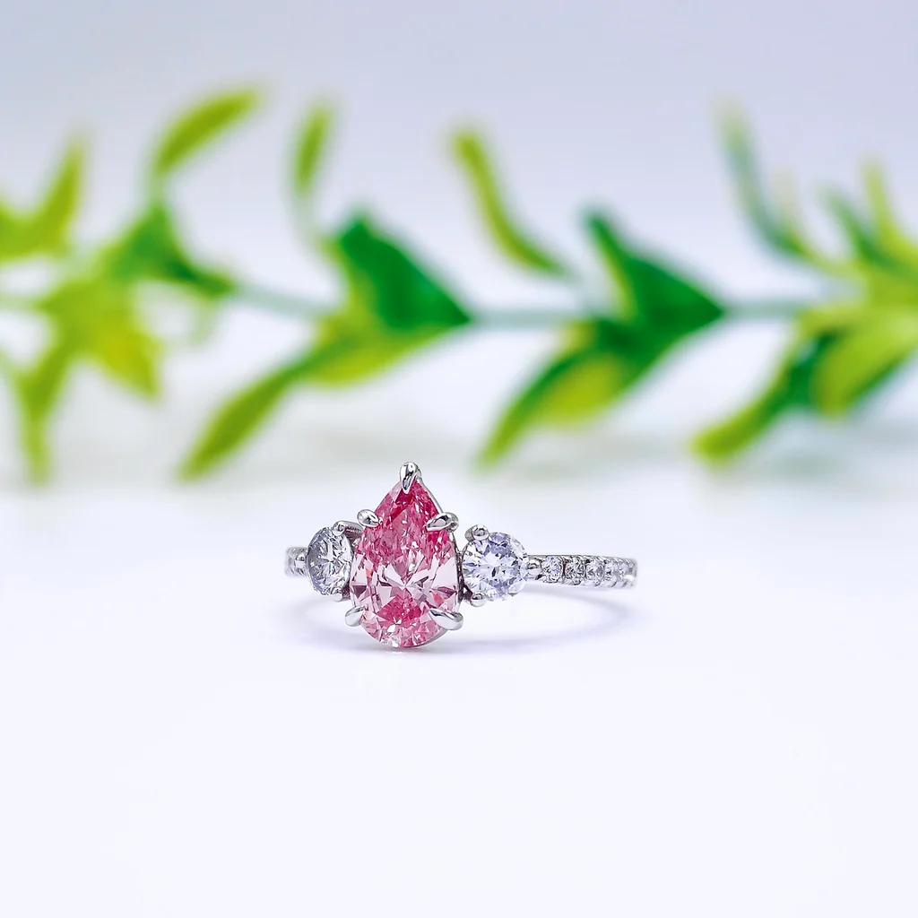 Making a Lab Diamond Vintage Engagement Ring Work With Your Personal Style