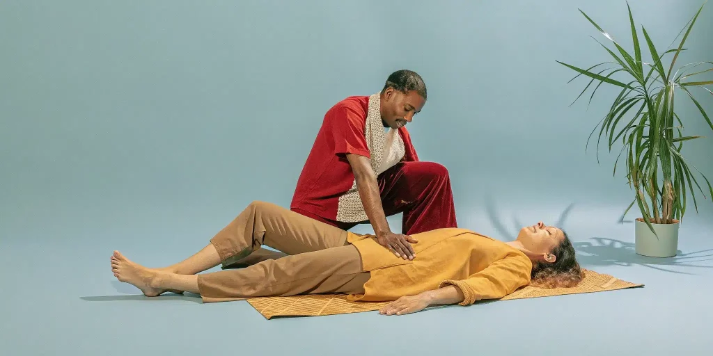 Tight Shoulder Muscles: Improve Range With Daily Stretching